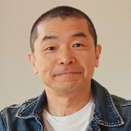 荒木靖博さんの顔写真